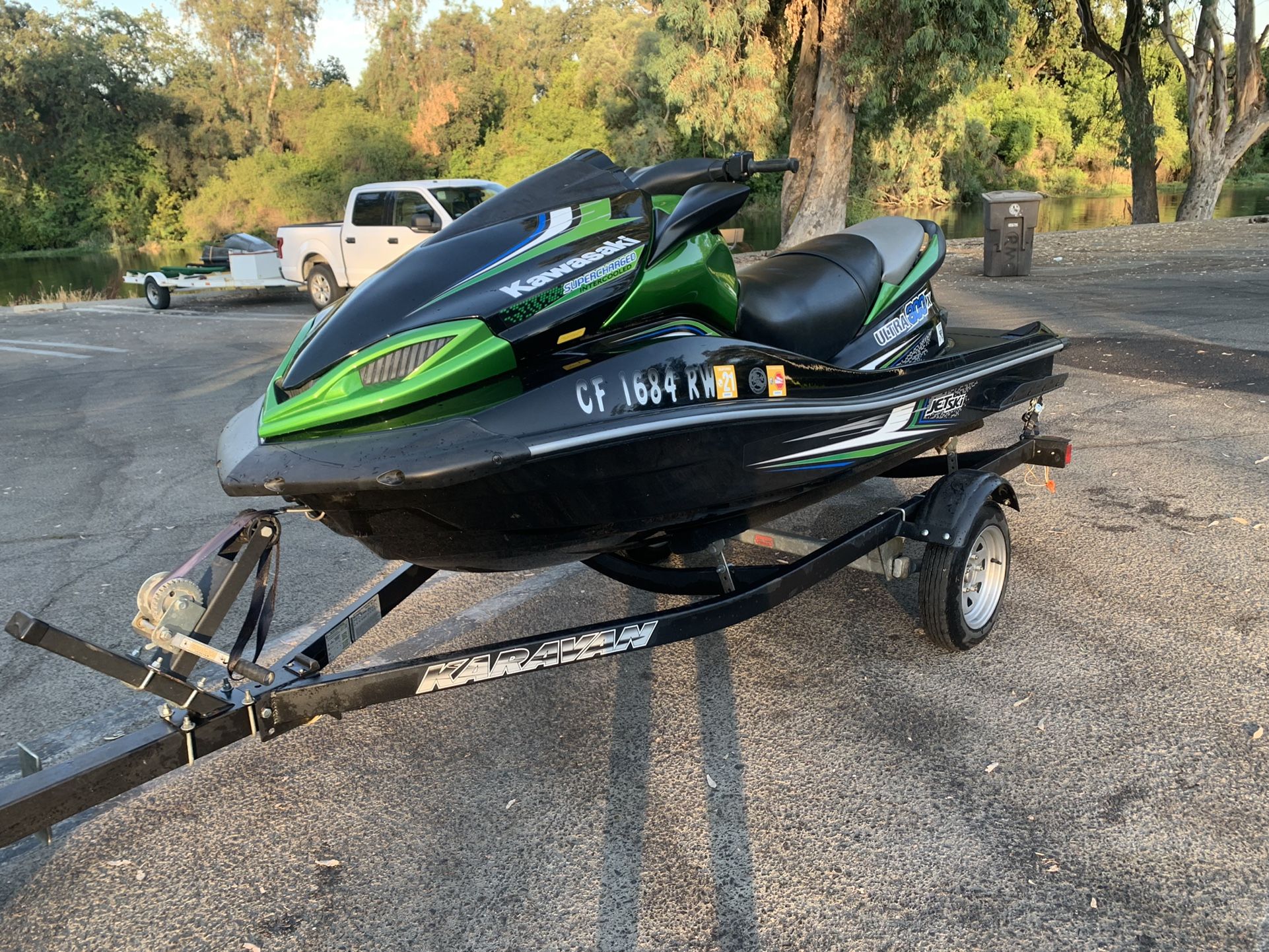 2013 Kawasaki ultra 300x