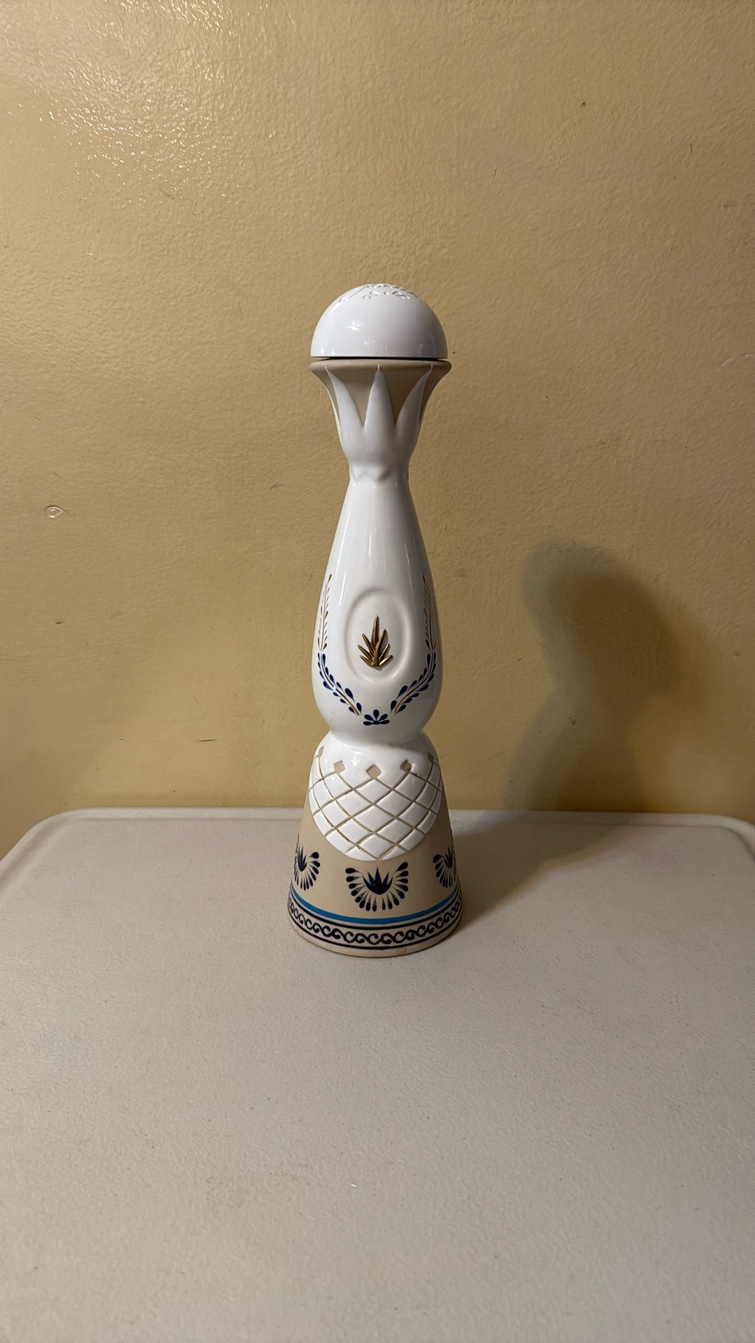 Tequila Clase Azul Añejo (Empty Bottle)