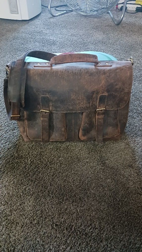 All Leather/ Authentic Curriors Bag/ Satchel