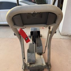 Free elliptical