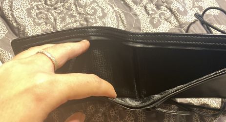 Brookstone crossbody travel wallet for Sale in Racine WI OfferUp