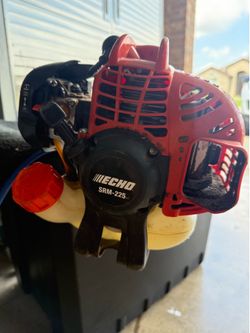 Echo string trimmer