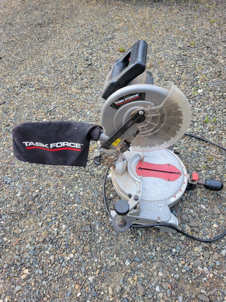 Task Force 10" Compound Miter Saw