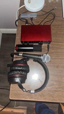 Recording setup (Audio interface + 2 microphones)