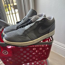 Jordan 1 Retro Low Cool Grey