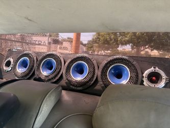 Nemesis Speaker Bar/audio Roof Rack And Amp