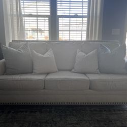 Like New Cream Couch 