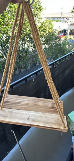 2 boho hanging shelves