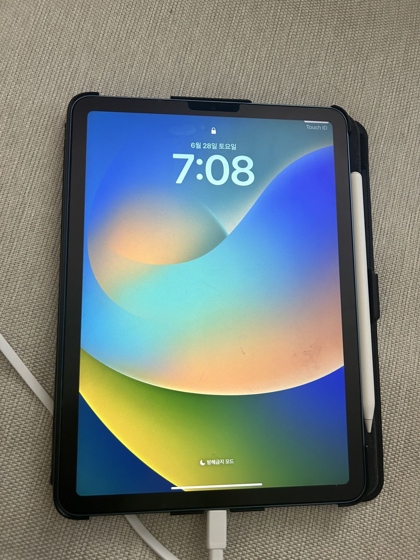 iPad Air 5th Gen w/ Apple Pencil