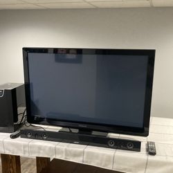 42” Panasonic Viera Plasma Tv With Samsung Soundbar With Wireless Subwoofer