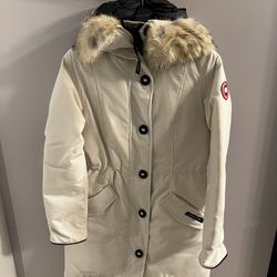 Canada Goose Rossclair Parka Womens Size Small 