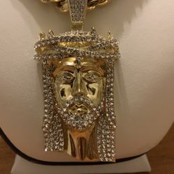 Cuban link set with jesus piece (14mm) 