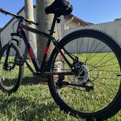 Bike Brand New Disc Brakes Nuevo Bicicleta