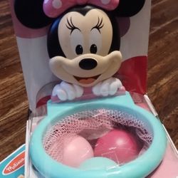 Minnie Bath Basketball Hoop