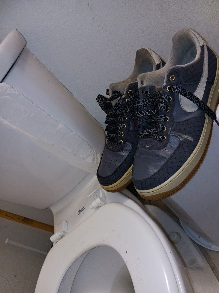 Green Nike Air Force1