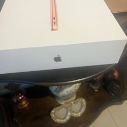 Mac Book Air Rose Gold Brand New 