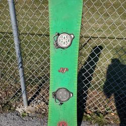 K2 Juju 141 Snowboard With Clicker Bindings