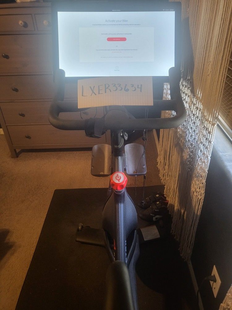 Peloton Bike Plus Model PLTN-RB1VQ