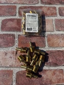 Lot Of 20 3/8" Barb x 1/2" MIP