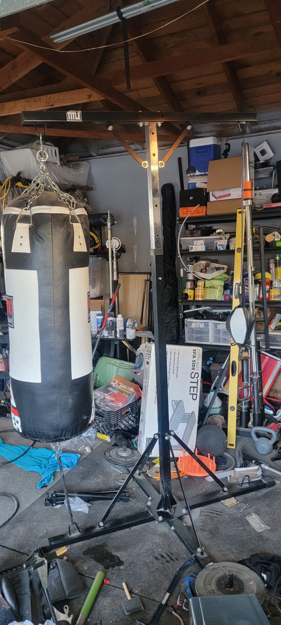 2 Sided Punching Bag Stand With A 100lbs Heavy Bag And Speed Bag