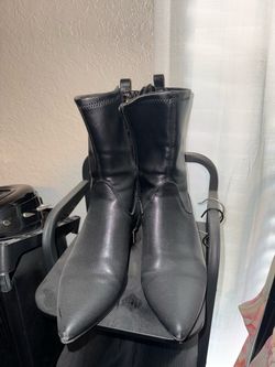 women’sbooties size 9