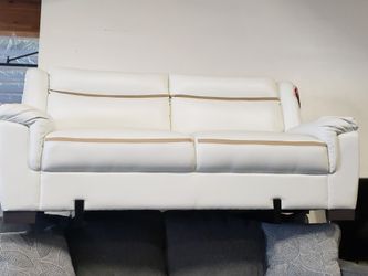 New sofa tax included pickup in hayward