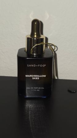 Sand and Fog perfume oil Marshmallow Skies