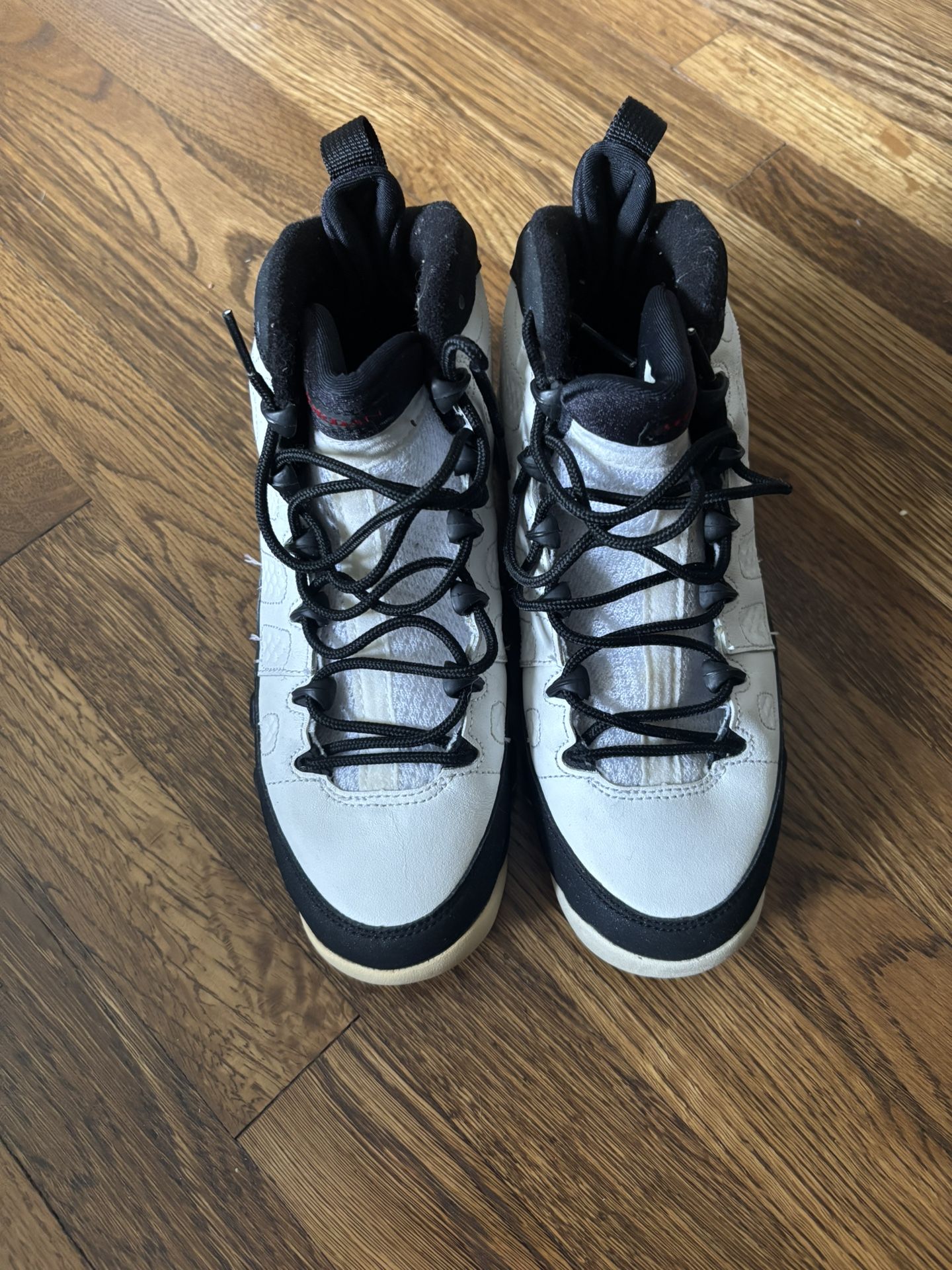 Air Jordan Retro 9