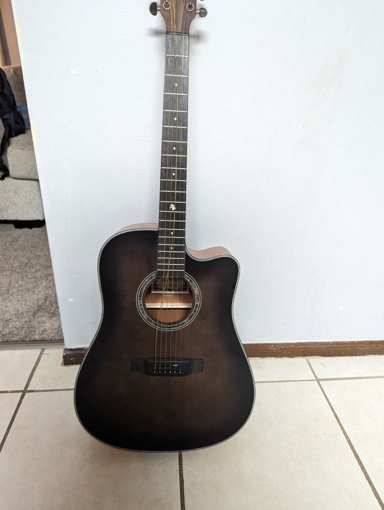 Acoustic Guitar With Accessories