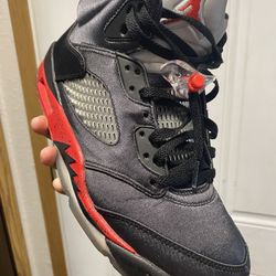 Red/Black Jordan’s Retro 5 Satin Bred