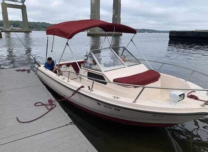 22ft Aqua Images Cabin Cruiser With Trailer And Motor