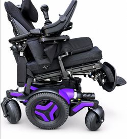 Permobil M3 Power Wheelchair - Like New - ROHO Cushion - Tilt/Recline - Elevating Leg Rests