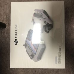 DJI Drone Mini 4 Pro Fly More Combo Plus - DJI RC 2 