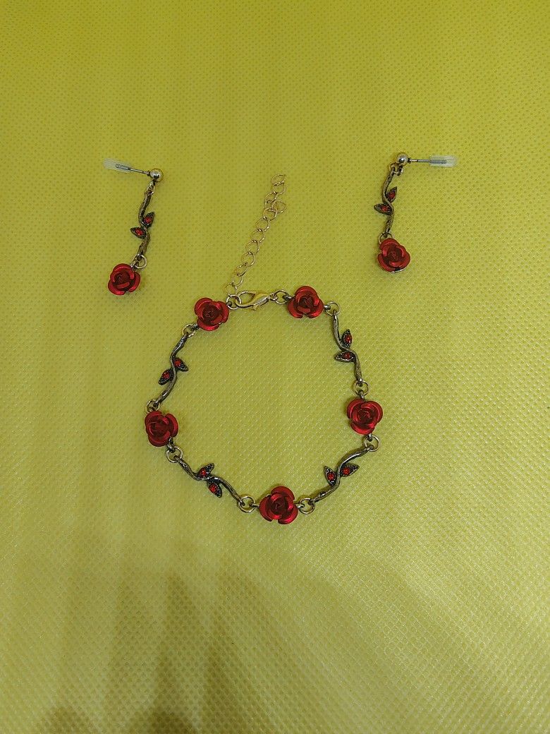 Red Roses Bracelet Set
