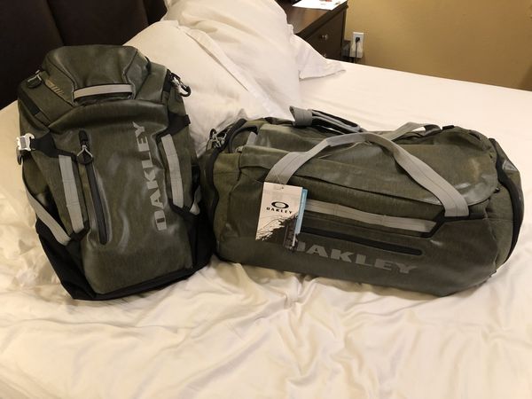 Oakley Backpack Duffel Bag Combo New For In Carlsbad Ca Offerup