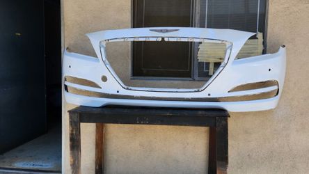 2015-2016 Hyundai Genesis 3.8/5.0 Front Bumper(w/Sensors). OEM
