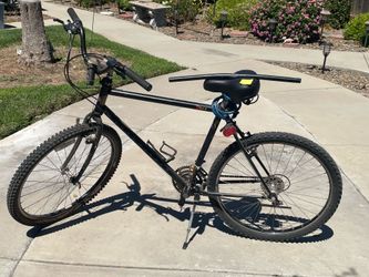 Mountain bike preowned
