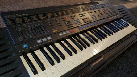 Yamaha PSR-4500