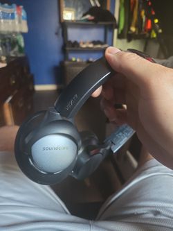 Soundcore Q20