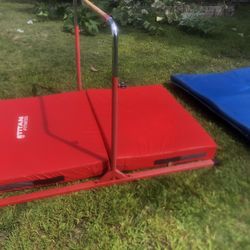 Child’s gymnastic bar in Matt