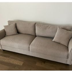 Stunning Pier one Couch 