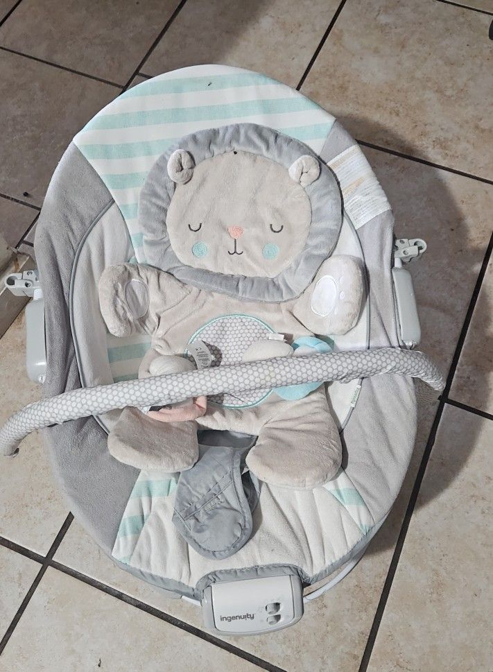 Baby bouncer