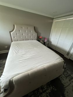 Tuscany Queen Size Bed