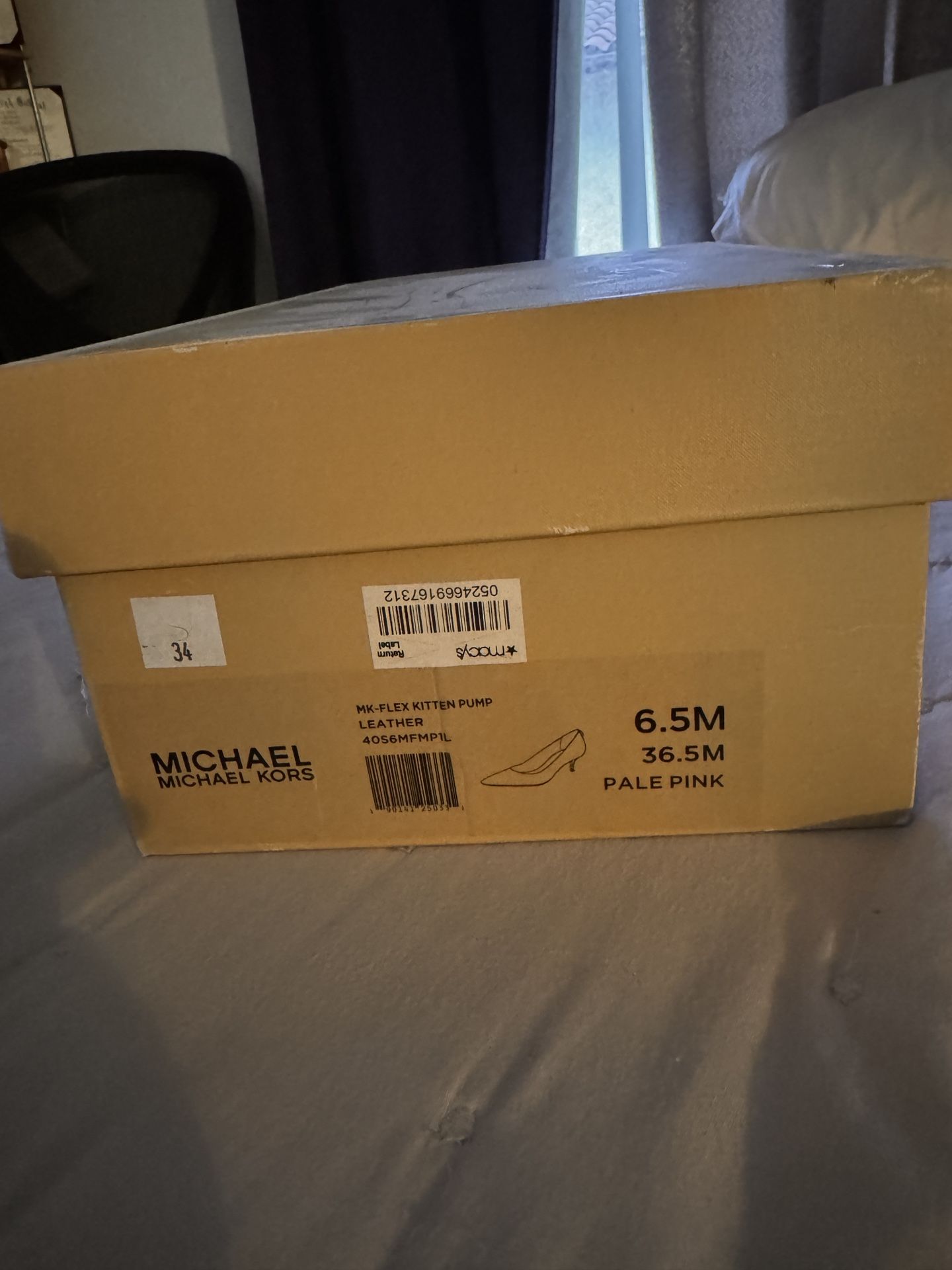 New MK heels