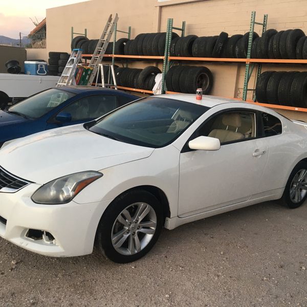 2011 Nissan Altima 2 Door Coupe for Sale in Tucson, AZ OfferUp