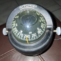 Ritchie Compass 5" tall x 4 inches wide