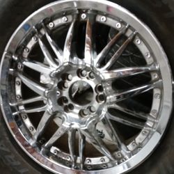 17 In Universal 5 Lug 