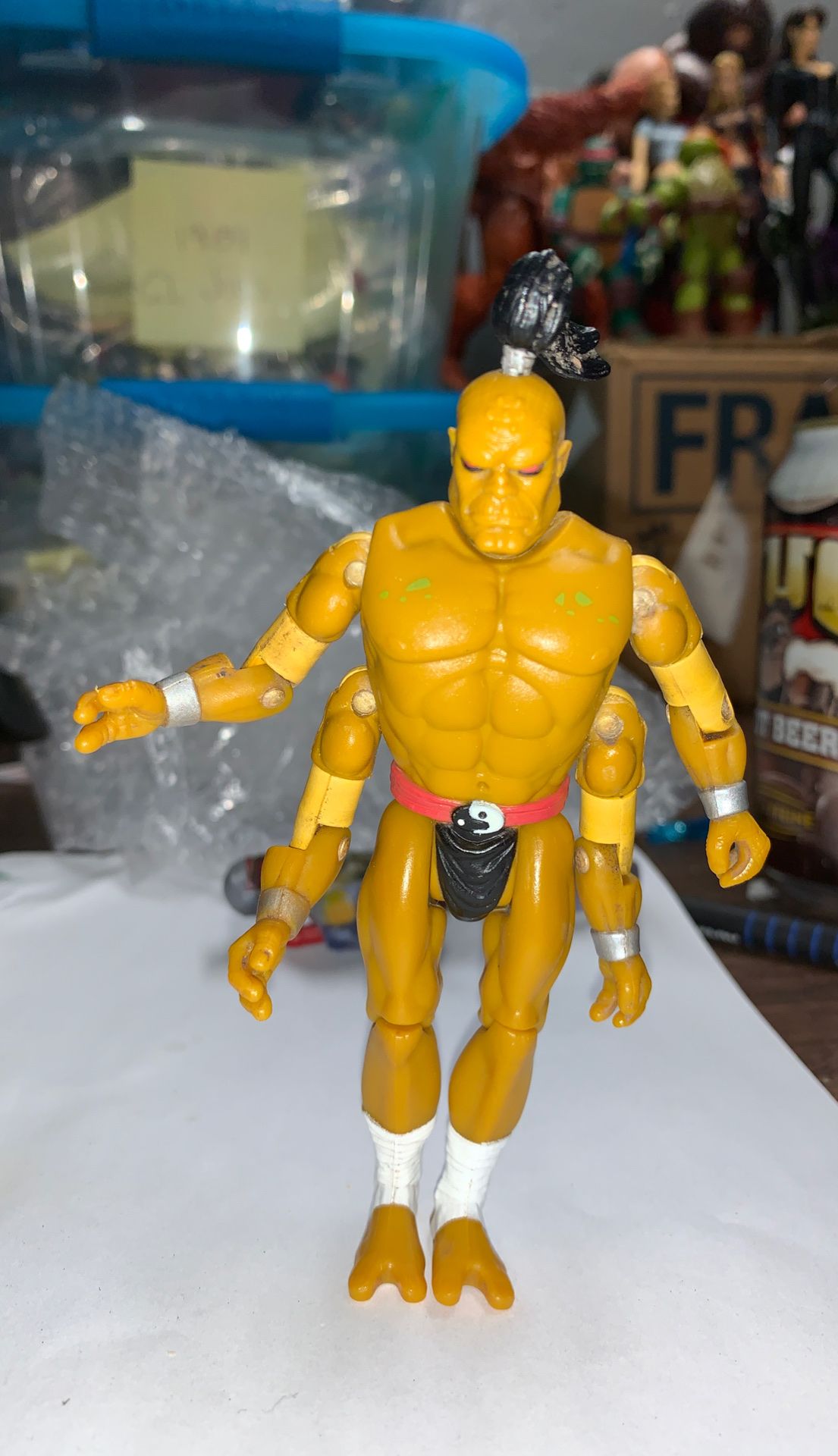 Mortal Kombat Action Figure GORO