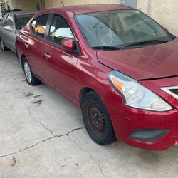 2015 Nissan Versa