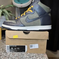 Nike Dunk Hi Size 13